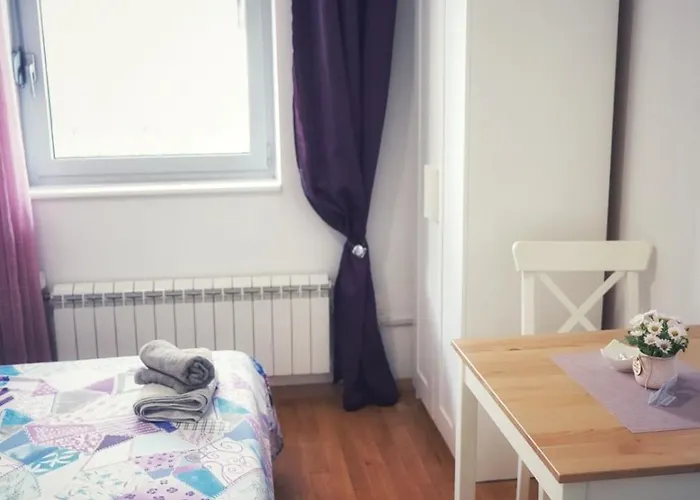 Πανσιόν Armani Ρόβινι